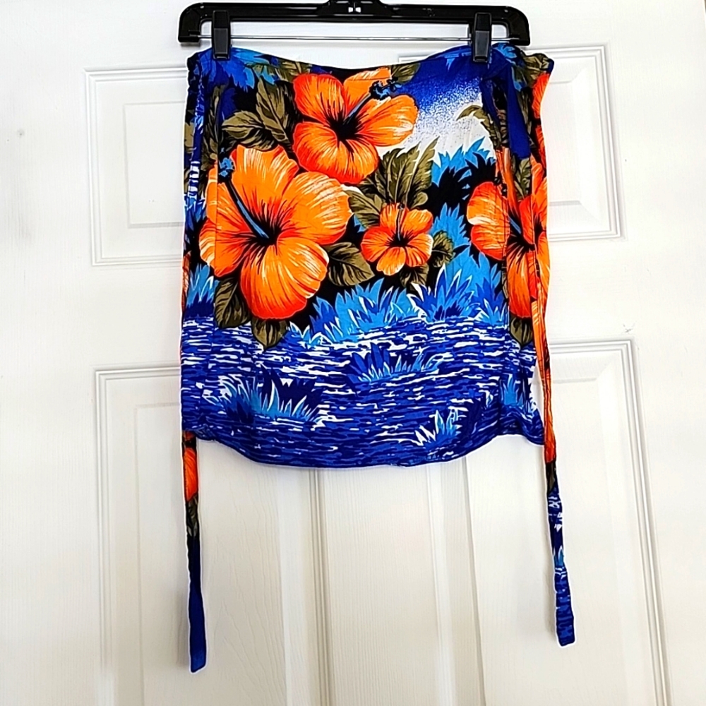 In Gear brand sarong. Size is small, no tag.